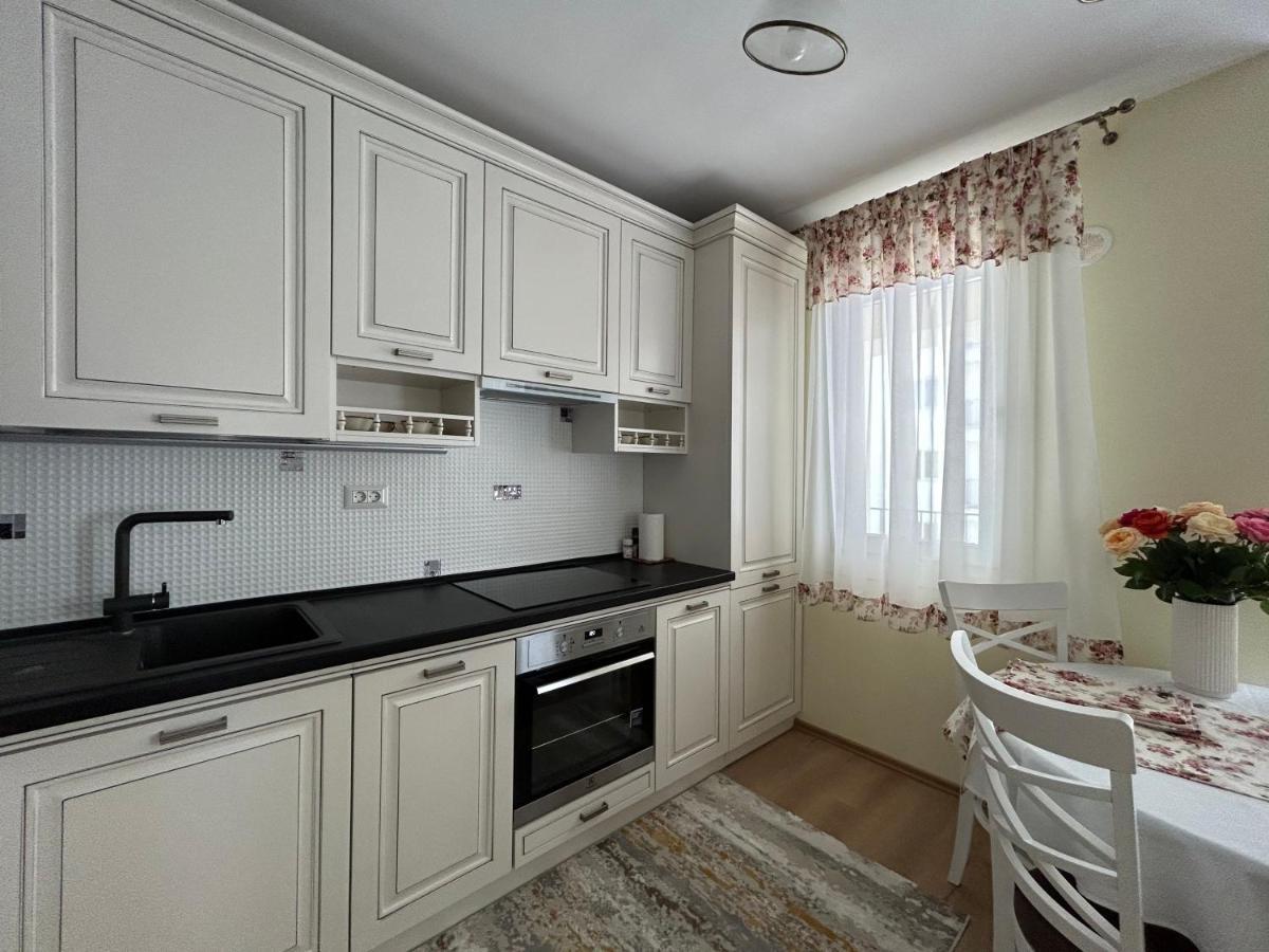Apartament Rose Gura Humorului Εξωτερικό φωτογραφία